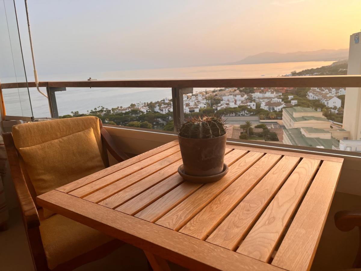 Vistas Al Mar Marbella Del Este Extérieur photo