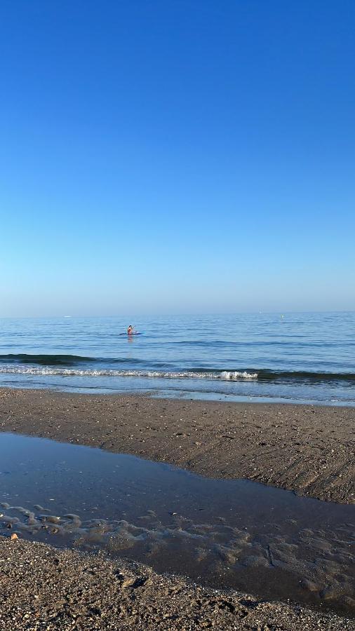 Vistas Al Mar Marbella Del Este Extérieur photo