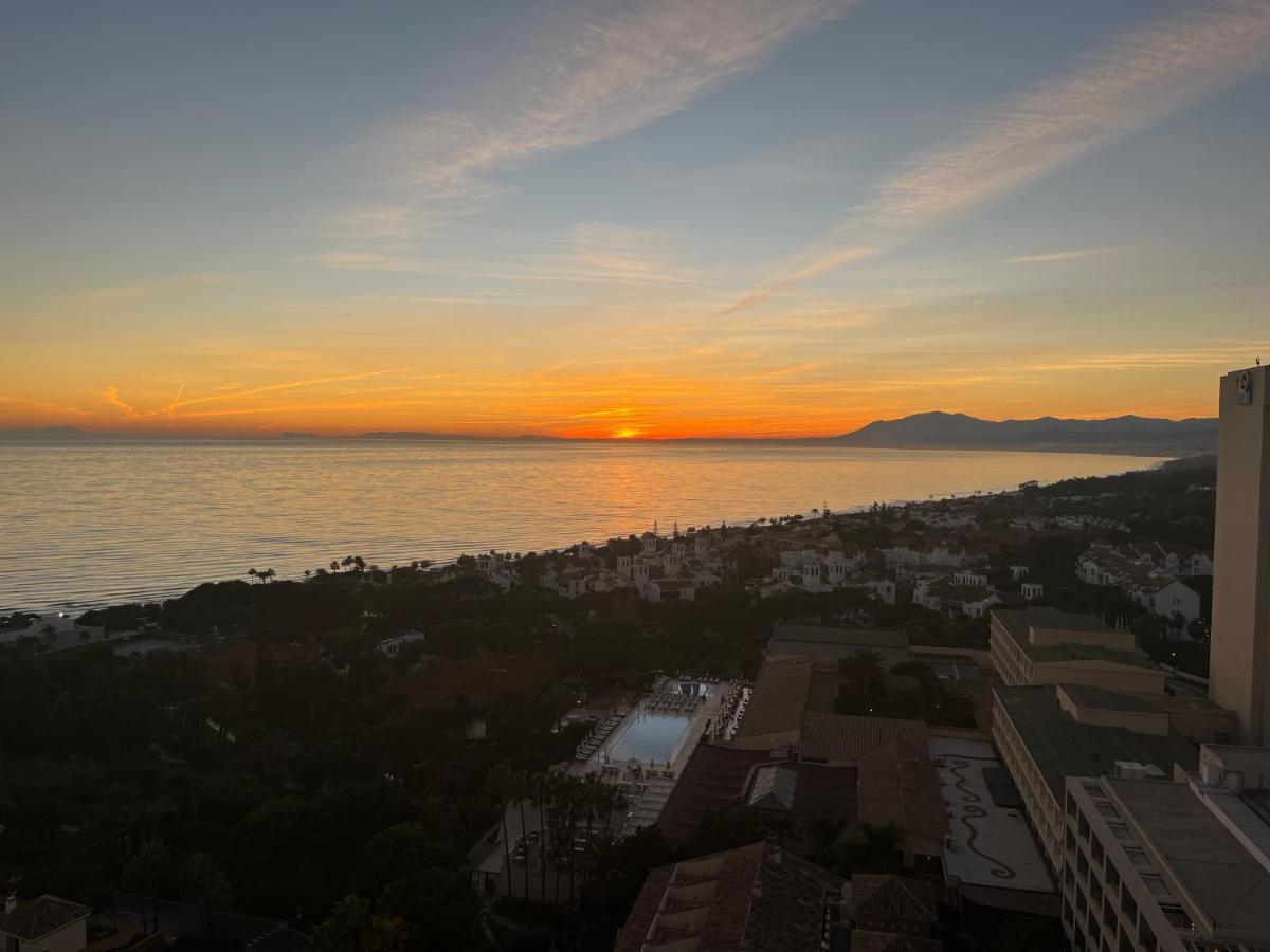 Vistas Al Mar Marbella Del Este Extérieur photo