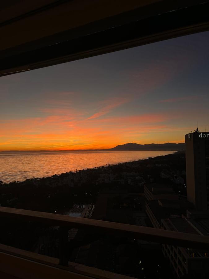 Vistas Al Mar Marbella Del Este Extérieur photo